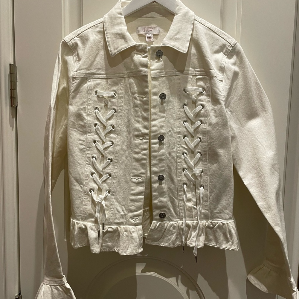 Elegant Cream Lace-Up Jean Jacket